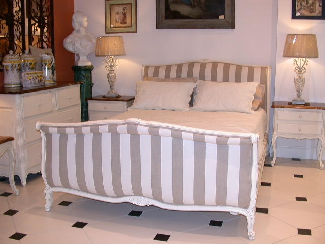 french-provincial-louis-xv-style-queen-size-sleigh-bed-white-stripe3