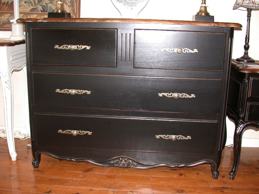 french-provincial-louis-xv-style-chest-black