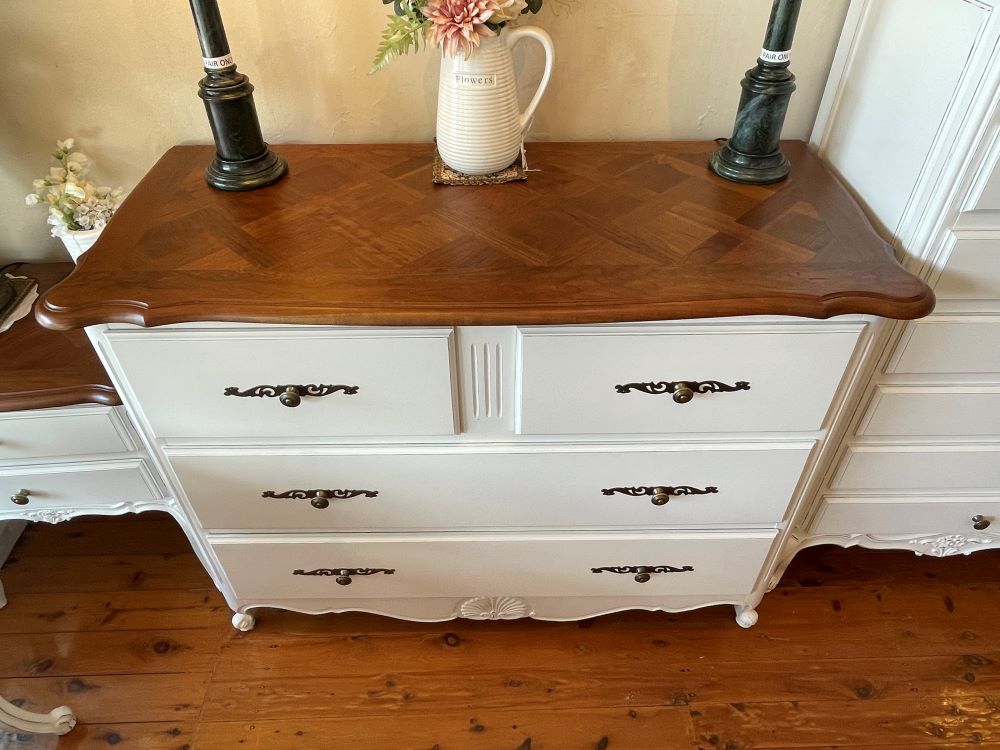 French-Accent-French-provincial-Louis-XV-style-chest-of-4-drawers-white-top