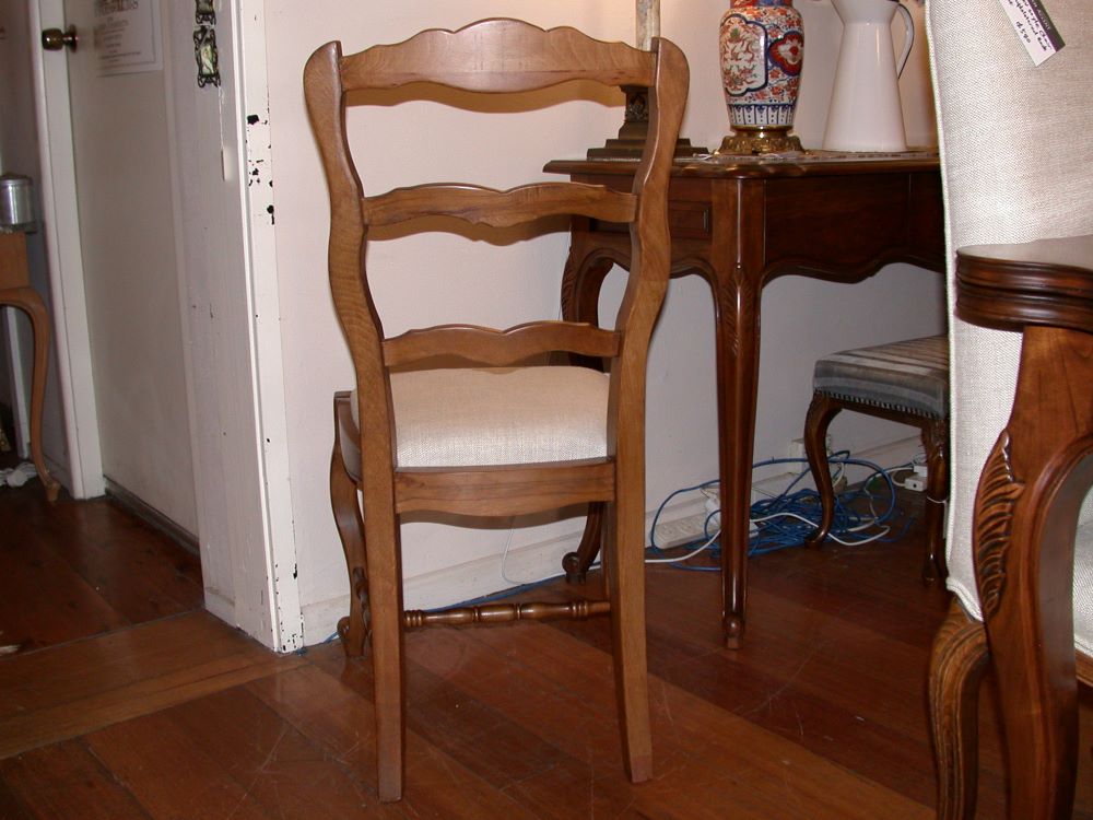 French-Accent-French-provincial-style-Lyon-ladder-back-linen-seat-back