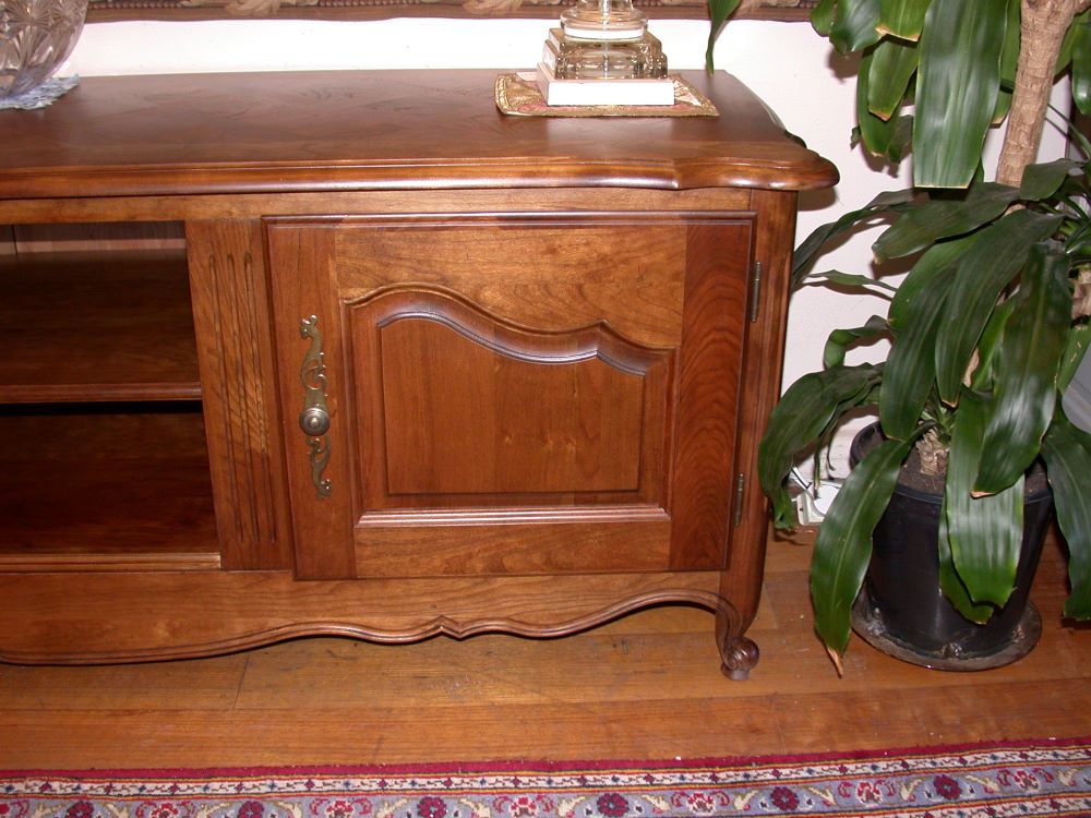 French-provincial-Louis-XV-style-TV-cabinet-2m-front-right