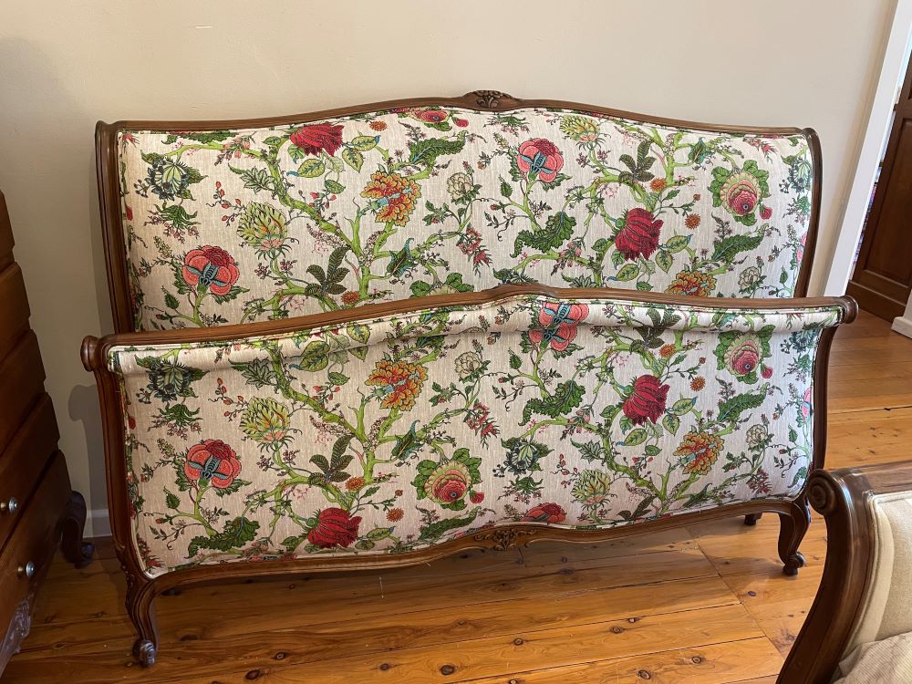 french-provincial-louis-xv-style-queen-size-sleigh-bed-walnut-floral-1-1